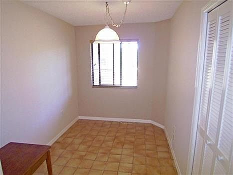 5th image of 625 NW River Dr APT 206
