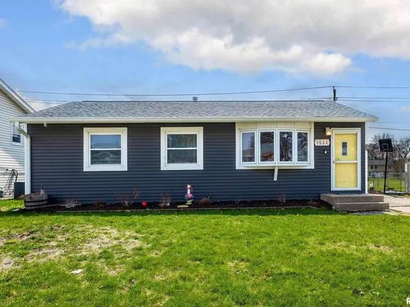 1835 W 68th St, Davenport, IA 52806