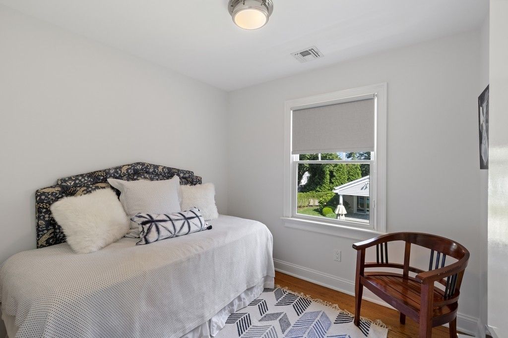  Guest Bedroom #4