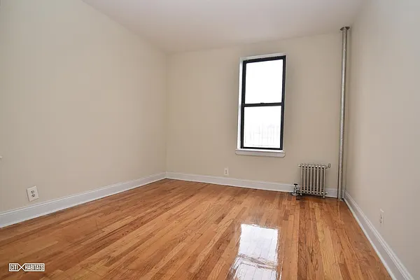 Rented by Citi Habitats | media 9