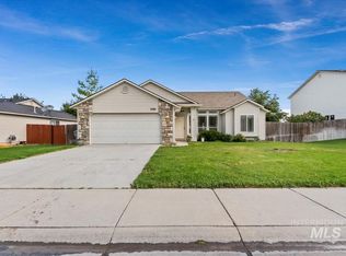 7286 E Wiltshire Ln, Nampa, ID 83687