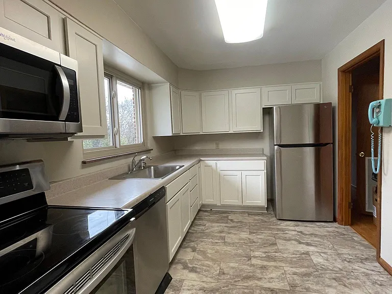 Stainless appliances
