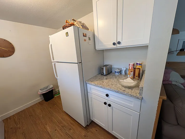73A Highland St — Photo 4