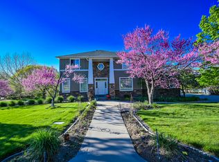 857 E Southfork Dr, Draper, UT 84020