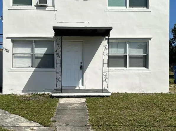 3734 Avenue S, Riviera Beach, FL 33404