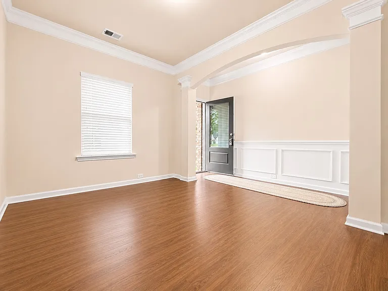 1856 Hanover West Dr — Photo 5