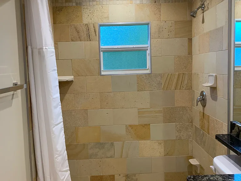928 NW Spruce Ridge Dr — Photo 25