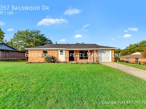 6357 Basswood Dr, Fort Worth, TX 76135