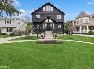 664 Turner Ave, Glen Ellyn, IL