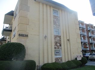 6484 N Northwest Hwy, Chicago, IL 60631