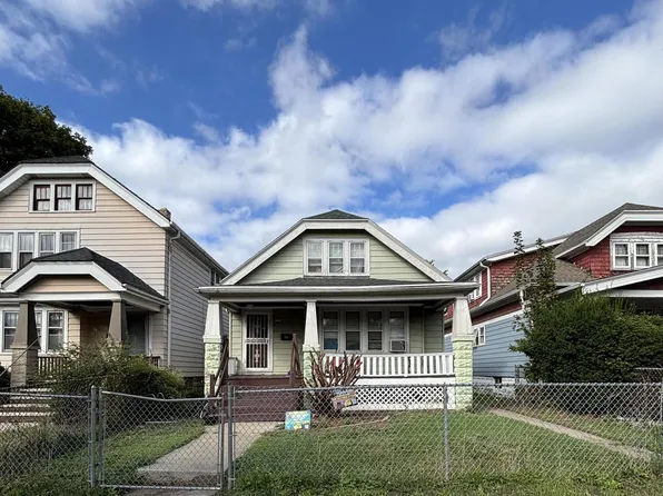 2234 West Melvina STREET, Milwaukee, WI 53206