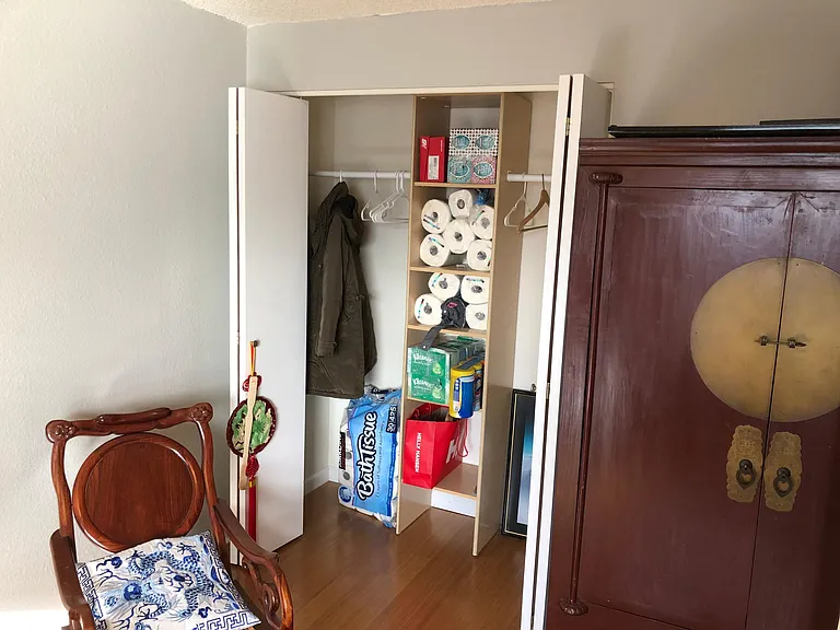 2334 NE 102nd St #302 — Photo 7