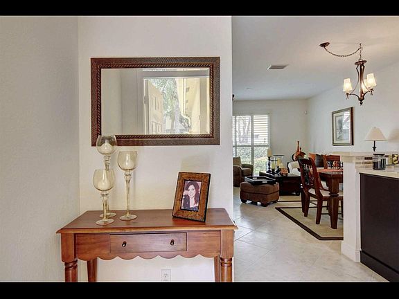 4th image of 2099 Pasa Verde Ln