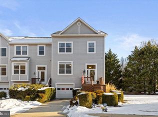 48389 Surfside Dr, Lexington Park, MD