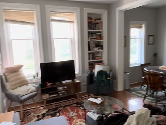 5th image of 113 Straight Ave NW APT 1