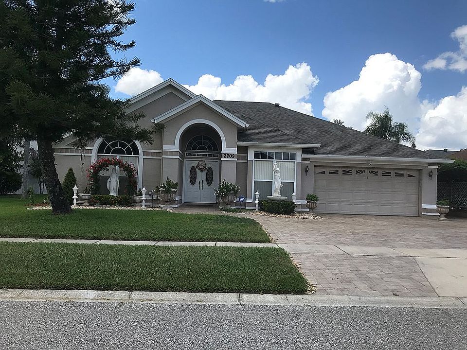 1st image of 2709 Hoffman Dr