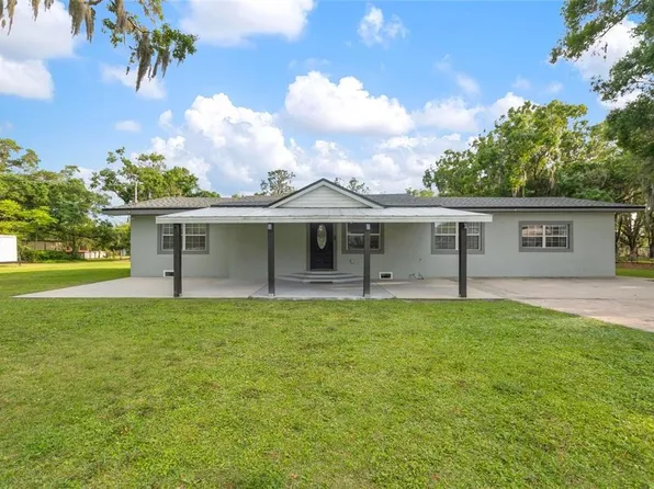 2701 Medulla Rd, Plant City, FL 33566