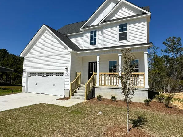 903 Marshview Court, Hubert, NC 28539