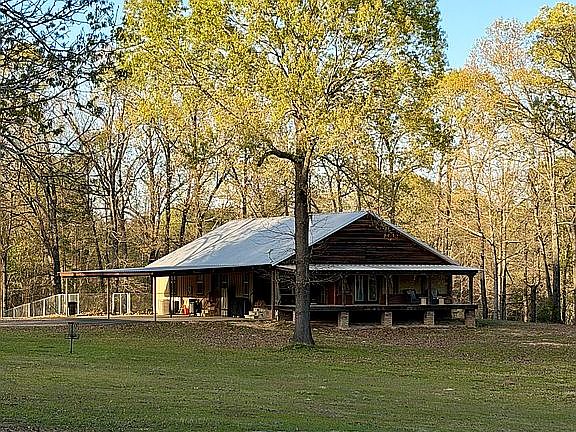 3rd image of 786 Hargrove Rd