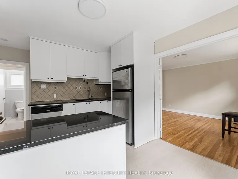 1873 Fairbanks Ave — Photo 12
