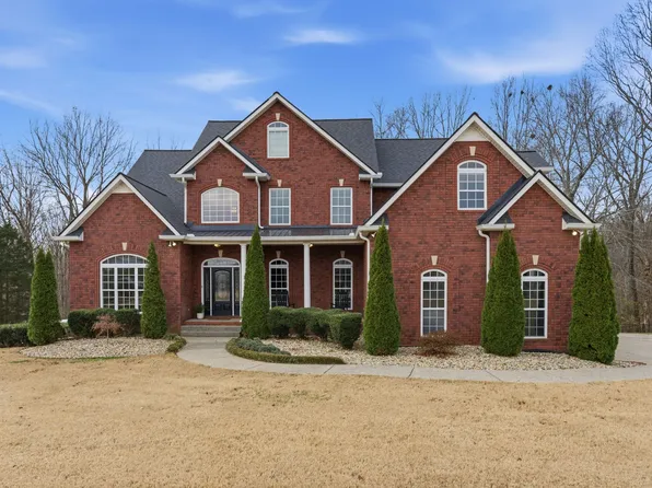 1014 Alameda Dr, Portland, TN 37148