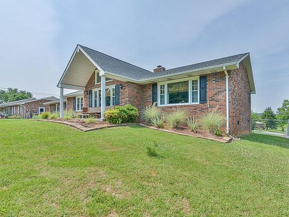 2nd image of 2481 Elizabethton Hwy