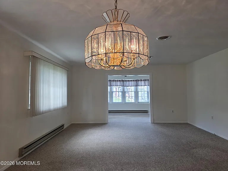 40 Birchwood Dr — Photo 4