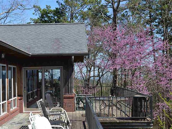 5th image of 144 Skyview Ln