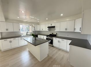 564 W Macarthur Ave APT 3, San Pedro, CA 90731