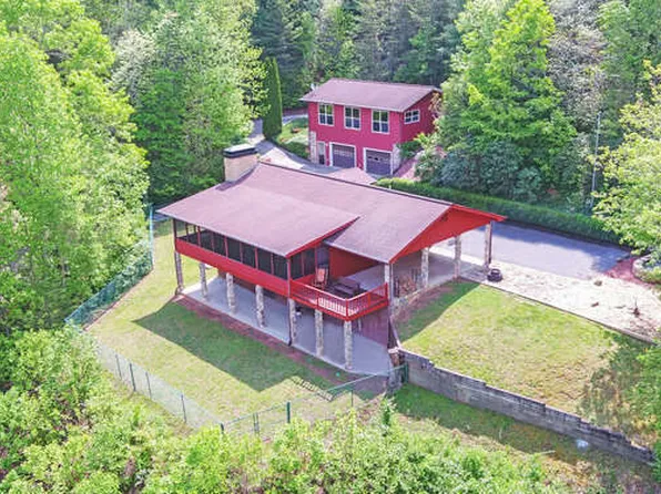 2252 Cathy Rd, Hiawassee, GA 30546