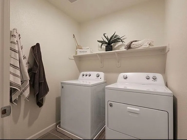 1336 Sterling Hill Ct #1 — Photo 8