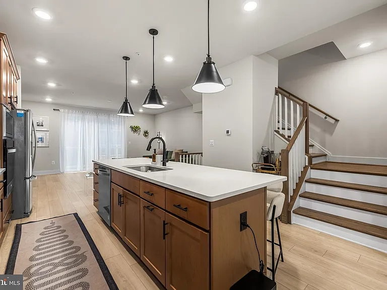 108 Glass Ln — Photo 17
