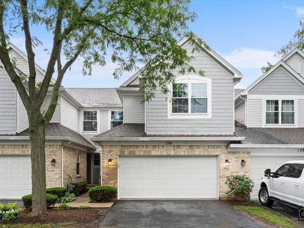 126 Bay Dr, Itasca, IL 60143