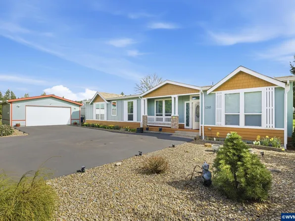 1205 37th Ave, Sweet Home, OR 97386