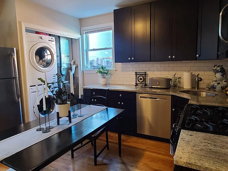 367 Dorchester St #2 — Photo 3