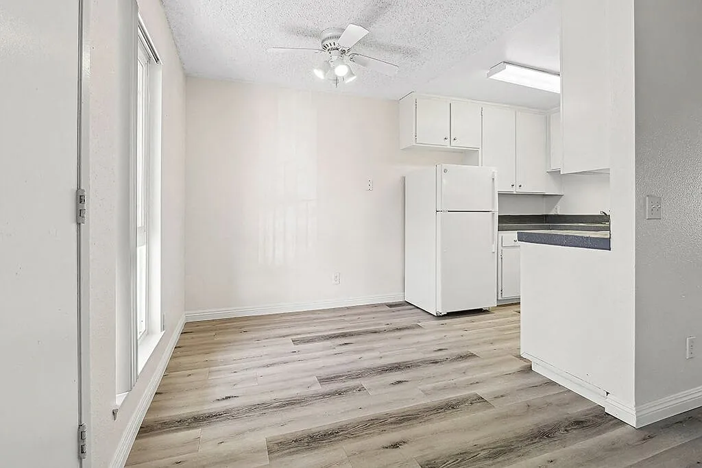 The Stratton Apartment Homes — Photo 2