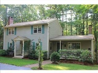 567 Fowler Rd, Northbridge, MA 01534