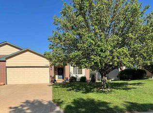 1248 N Sunset Dr, Derby, KS 67037