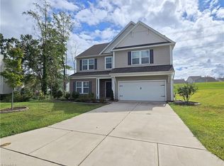3208 Derby Cir, High Point, NC 27265