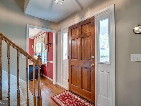 2nd image of 509 Winterberry Dr