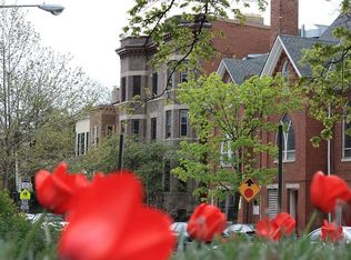 309 4th St SE APT 4, Washington, DC 20003