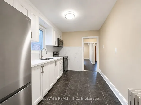 17 Ronald Ave #1, Toronto, ON M6E 4M5