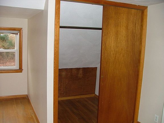 Bedroom Closet