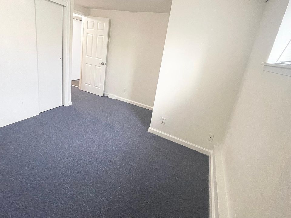 2nd image of 1636 27th Ave