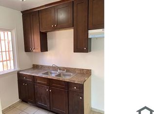 195 W 41st Pl #195HALF, Los Angeles, CA 90037