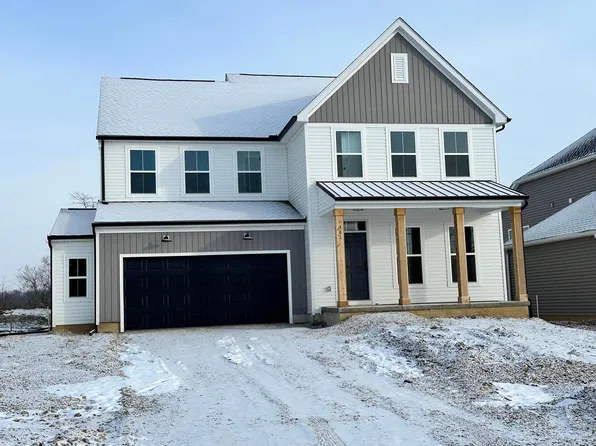 382 Cherry Hills Rd, Commercial Point, OH 43116