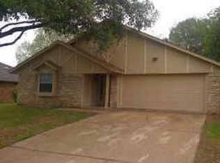 1011 Springfield St, Mansfield, TX 76063