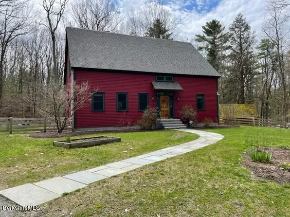 6 Fern Hill Rd, Great Barrington, MA 01230