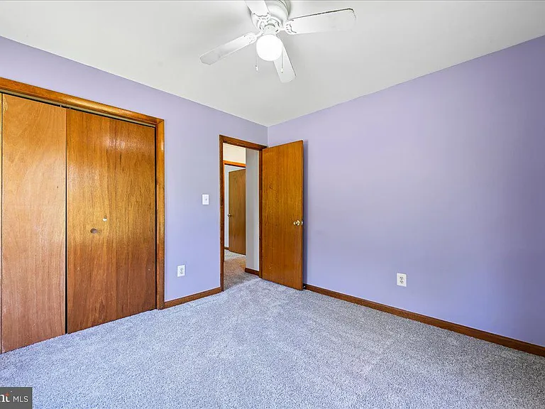 13245 Croom Rd — Photo 38