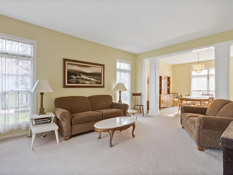 17733 Rolling Woods Cir — Photo 33